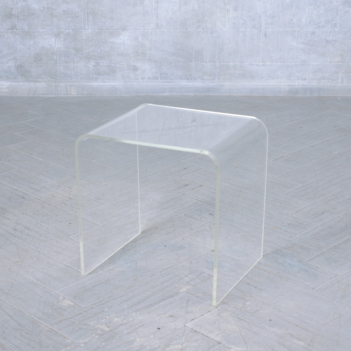 Set of Mid-Century Modern Lucite Nesting Tables