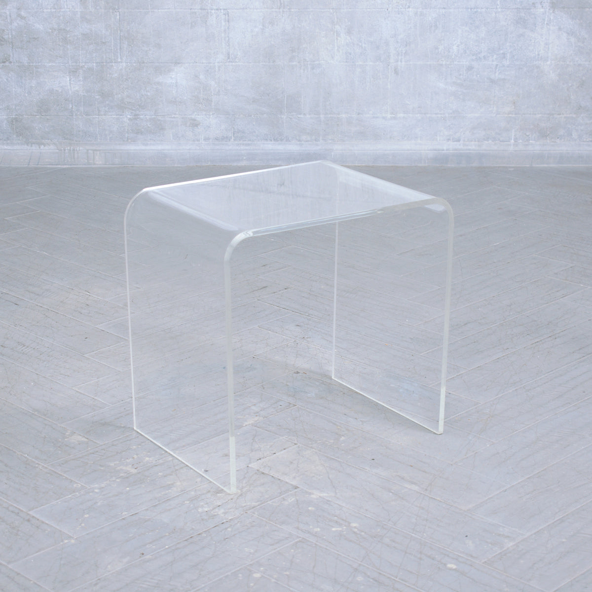Set of Mid-Century Modern Lucite Nesting Tables