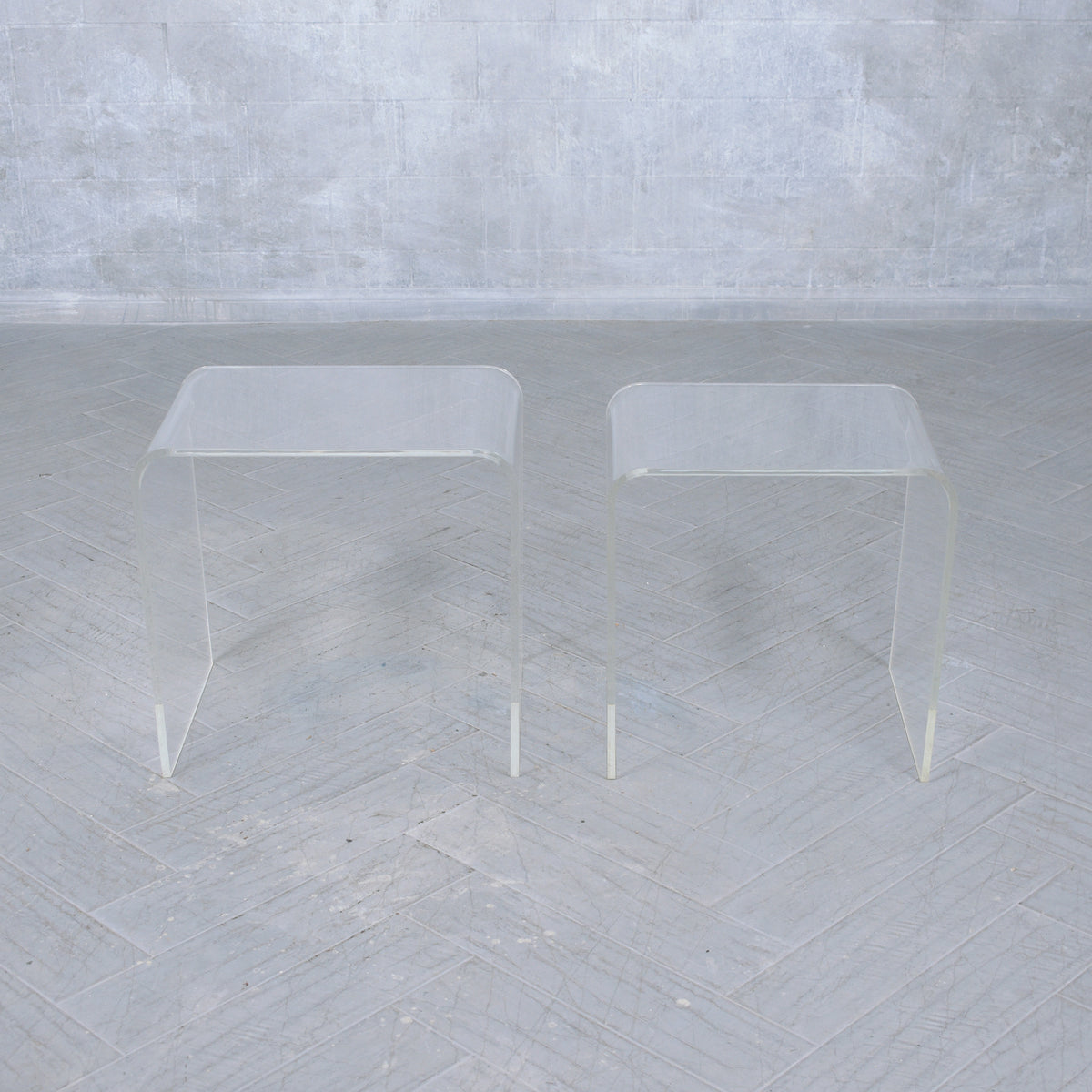Set of Mid-Century Modern Lucite Nesting Tables