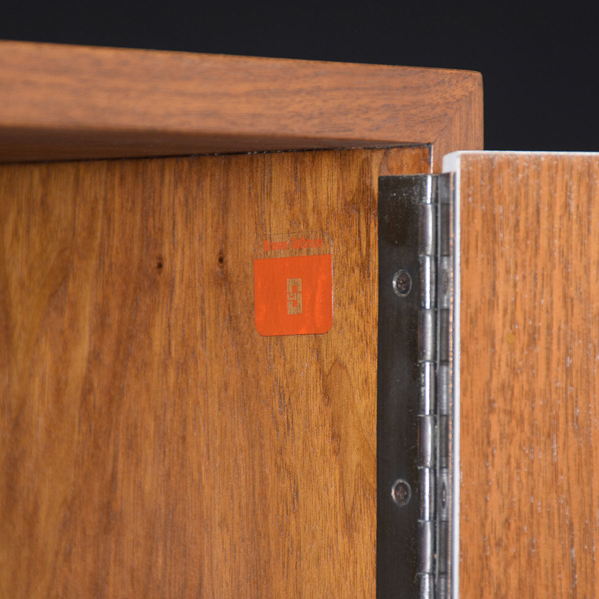 Pair of Vintage Modern 1960s Nightstands